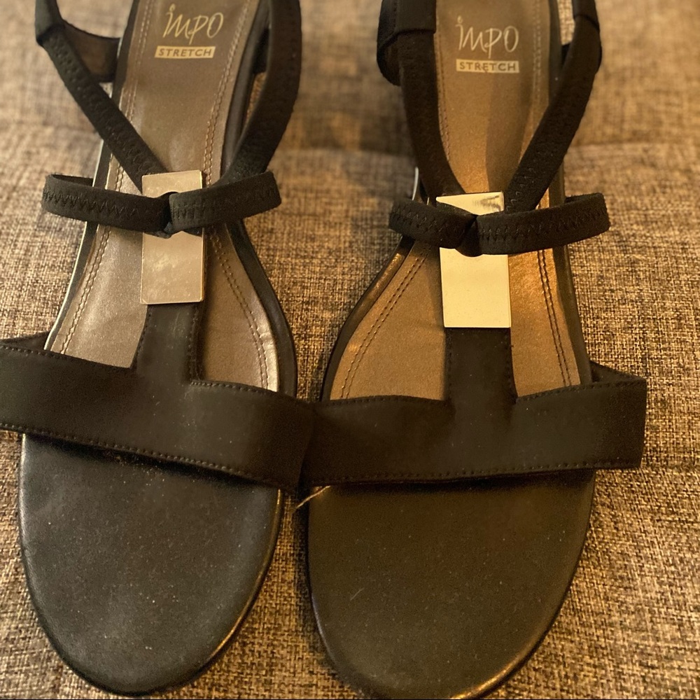 Impo stretch sandals